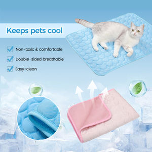 Köpekler ve kediler için yükseltildi öz-soğutma <span class=keywords><strong>mat</strong></span>ı kalınlaştırmak yıkanabilir toksik olmayan katlanabilir ve kaymaz köpek soğutma <span class=keywords><strong>mat</strong></span>ı <span class=keywords><strong>Pet</strong></span> soğutma pedi - Product Image 5