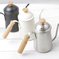 Bouilloire à bec de cygne en acier inoxydable avec poignée en bois pour le café à filtre