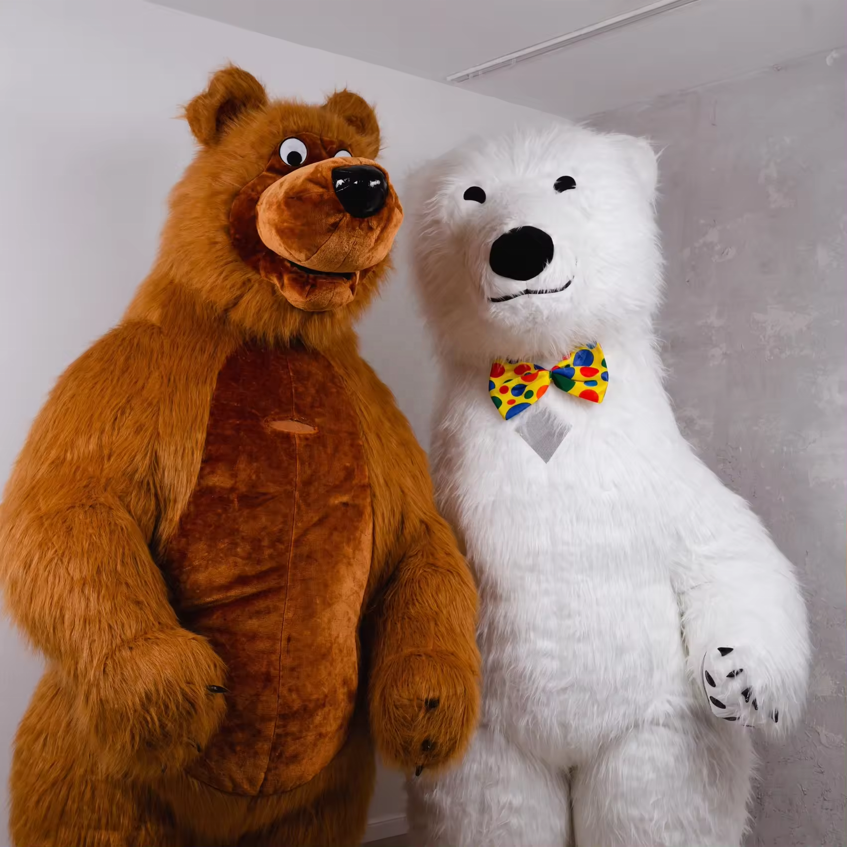 สีน้ำตาล