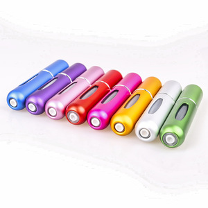 Bouteille d'eau parfumée portable en aluminium de 5 ml à remplissage par le bas, recyclable, pour cosmétiques, avec conception de remplissage pratique, vente en gros - Product Image 2