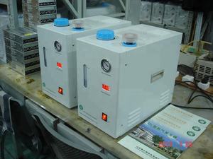 SHC-300 알칼리성 물 전기 분해 수소 발생기 300 ml/min 실험실 사용을위한 99.999% 순도 - Product Image 5