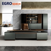 Bureau de direction de luxe EGROspace, mobilier de bureau moderne, design moderne, table de direction en bois en forme de L