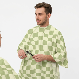 Cape de coiffure professionnelle imperméable à motif damier vert fondu pour salon de coiffure et barbier - Product Image 3