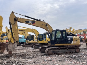 รถขุดตีนตะขาบไฮดรอลิก CAT 323D2L 23 ตัน มือสอง เครื่องยนต์ดีเซล Caterpillar C7.1 สำหรับงานก่อสร้างหนัก งานเหมือง และงานดิน - Product Image 1