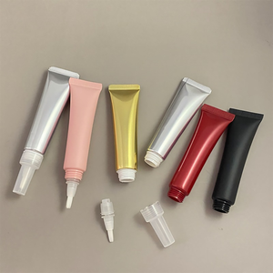 Tubo de esmalte de uñas de 15 ml con pincel, etiqueta privada, tubo exprimible para gel de cejas con aplicador de pincel - Product Image 1