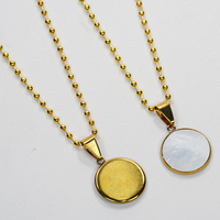 Collier pendentif cœur en acier inoxydable doré NFC 213 13,56 MHz NFC prêt à être expédié