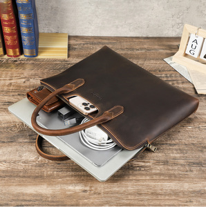 Maletín <span class=keywords><strong>de</strong></span> Cuero Crazy Horse Vintage y Elegante para Hombre, para Laptop <span class=keywords><strong>de</strong></span> 14.2 Pulgadas, con Bolsillo para iPad y Correa para Equipaje, para Viajes - Product Image 1