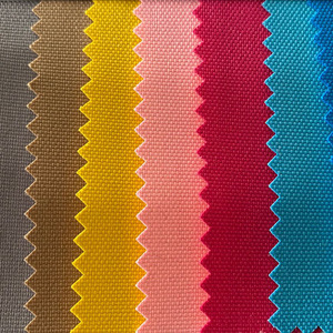 Tissu Oxford en polyester teint uni multicolore de qualité supérieure, résistant à l'eau et durable, pour <span class=keywords><strong>la</strong></span> fabrication de bagages, de tentes et de sacs d'extérieur - Product Image 1