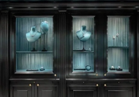 Vitrine à bijoux GZowin Gothic Dark Wind avec éclairage LED, design personnalisable, construction durable et de haute qualité