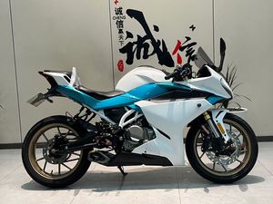 Motos d'occasion 2021 250SR, moto à essence, sportives, de course, de rue, design sportif et aérodynamique 250SR - Product Image 2