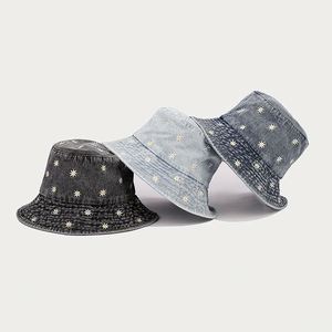 Chapeau de pêcheur pliable en jean coréen brodé de petites fleurs pour femme, idéal pour <span class=keywords><strong>le</strong></span> printemps et l'été, protection solaire extérieure - Product Image 3