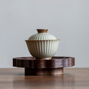 Walnut Solid Wood Teapot Stand Irregular Shape For Kung Fu <b>Tea</b> <b>Set</b> Dry Brewing Table - Product Image 2