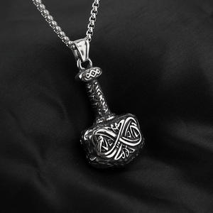 Nordic Retro Stainless Steel Men's Thor Hammer Pendant Necklace Charm Geometric Design Gift For Clothing Matching - Product Image 3