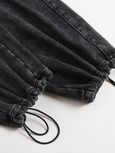 <span class=keywords><strong>Pantalon</strong></span> <span class=keywords><strong>de</strong></span> survêtement style européen américain décontracté et sportif OVERSIZE <span class=keywords><strong>Pantalon</strong></span> <span class=keywords><strong>de</strong></span> survêtement rétro en coton <span class=keywords><strong>grande</strong></span> <span class=keywords><strong>taille</strong></span> pour femmes et hommes - Product Image 4