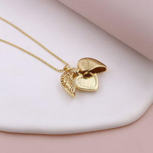 Pendentif personnalisé <span class=keywords><strong>aile</strong></span> en forme de coeur ouvrable et évidé avec collier de chaîne <span class=keywords><strong>à</strong></span> maillons plaqué or 24 carats - Product Image 3