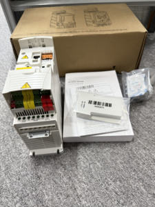 ACS355 Series ACS355-03U-07A5-2 <strong>Inverter</strong> ACS355-03U-07A5-2 Three-phase <strong>220V</strong>, 1.5KW Factory Direct Sale - Product Image 2