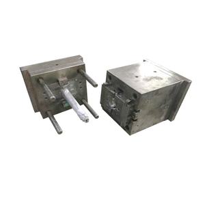 Bandeja de gestión de cables de alta precisión y calidad, marca YIOT, modelo YO-005M NAK80 S136, para moldes de inyección de plástico - Product Image 1