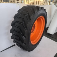 Pneu plein en mousse PU 445/55D710 avec jantes personnalisées