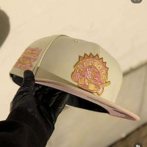 Wholesale Classic Men's <strong>Flat</strong> Brim Fitted Baseball Caps, 6-Panel Closed Back Snapback Gorras <strong>Hats</strong> with Custom Embroidery - Product Image 4