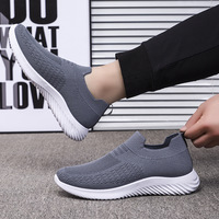 Chaussures d'été respirantes noires à enfiler pour homme, en maille, style mocassins, fourniture directe usine, prix abordable