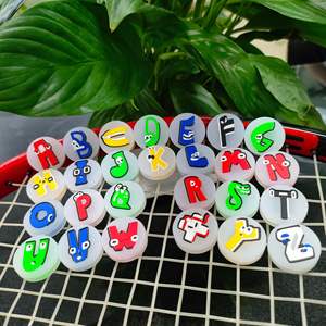 Amortisseur de vibrations pour raquette de tennis en silicone caoutchouc, alphabet anglais de 26 lettres, dessin animé, best-seller, multicolores, pour tennis et <span class=keywords><strong>squash</strong></span> - Product Image 5