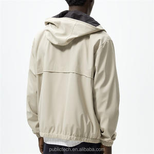 Veste à capuche décontractée surdimensionnée en polyester 100% personnalisée pour homme, avec cordon de serrage, imperméable et à capuche en caoutchouc - Product Image 3