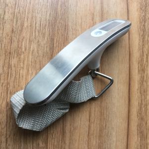 Equipaje Inspira <span class=keywords><strong>de</strong></span> viaje <span class=keywords><strong>de</strong></span> 50kg, báscula <span class=keywords><strong>de</strong></span> equipaje colgante Digital portátil para maleta <span class=keywords><strong>de</strong></span> viaje, báscula <span class=keywords><strong>de</strong></span> peso con pintura <span class=keywords><strong>de</strong></span> goma - Product Image 3