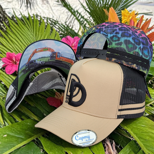 Casquette Trucker personnalisée 5 panneaux profilé haut avec deux bandes latérales en maille pour femme et homme, avec étiquette latérale brodée, casquettes Trucker Australie - Product Image 1