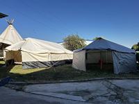 Tente Familiale QUYE 6,6x4m – Abri d'Urgence pour 5+ Personnes, Portable, Quatre Saisons, Imperméable – Idéale pour les Réfugiés et les Catastrophes Naturelles