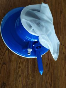 Cleanwell piscina Aspirapolvere Foglia Eater con Le Spazzole Borsa e Ruote per piscina fuori terra - Product Image 3