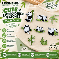 Patchs brodés autocollants, design panda bambou, OEM ODM, autocollants brodés personnalisés pour sacs, vêtements, accessoires