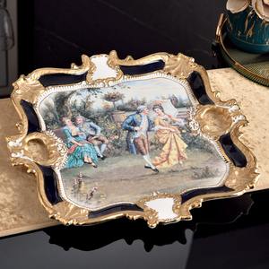 Assiette Ronde de Luxe Dorée en Porcelaine à Pied Haut, Peinte à la Main, Moderne, Écologique, Couleurs Personnalisables pour Mariages et Restaurants – Offre Spéciale - Product Image 1