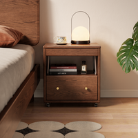 Table de chevet en bois massif Bauhaus avec roulettes cachées, table de chevet mobile intégrée pour petite chambre, gain de place, rangement CTG090