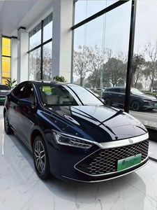 Precio de fábrica barato BYD Qin Plus EV 4 puertas 5 plazas BYD sedán eléctrico <span class=keywords><strong>pequeños</strong></span> vehículos de nueva energía para adultos híbrido phev BYD car - Product Image 4