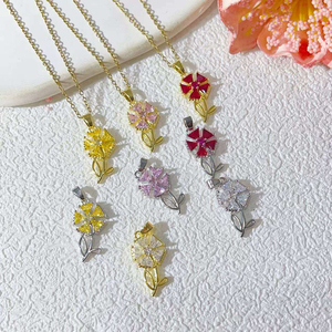 Diseño de joyería de moda Mujeres 18K chapado en oro corazón hoja circón colgante collar textura flor colgante collar - Product Image 1