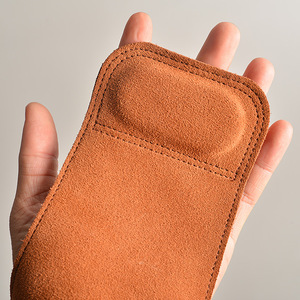 Sangles de musculation en cuir avec coussinets de soutien pour poignets, personnalisables avec logo, pour tractions et levée de poids – Modèle 2023 - Product Image 4