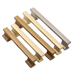 Pomo de Puerta de Gabinete Cuadrado Moderno y Duradero de Zinc Dorado Nórdico con un Solo Orificio y Tirador de Cajón para Armario de Sala de Estar - Product Image 1