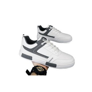 Nouvelles chaussures respirantes de printemps pour homme, tendance étudiante, assorties à toutes les tenues, chaussures plates décontractées pour homme - Product Image 1