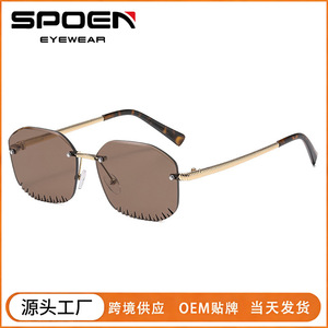 Lunettes de soleil polygonales sans monture, verres dégradés, protection UV400, mode unisexe, protection solaire pour adultes - Product Image 2