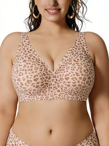 Reggiseni <span class=keywords><strong>Senza</strong></span> Cuciture con Stampa Leopardata OEM all'Ingrosso, <span class=keywords><strong>Reggiseno</strong></span> Push-up <span class=keywords><strong>Senza</strong></span> <span class=keywords><strong>Ferretto</strong></span> per Donne, Traspirante in Seta Ghiaccio, <span class=keywords><strong>Minimizer</strong></span> Plus Size - Product Image 1