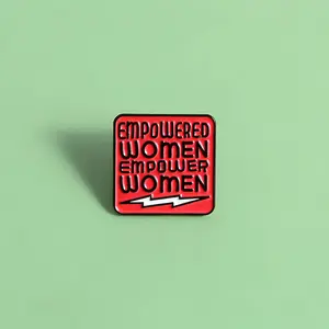 Groothandel Feminisme Metalen Badge Logo Cartoon Maker Met Glitter Anime Harde Email Revers Pin Custom