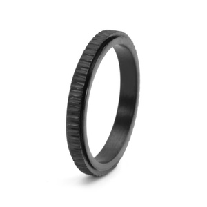 แหวนหมุนได้ สแตนเลสสตีล 3 มม. สีโรสโกลด์ ดีไซน์เรียบหรูมีสไตล์ - Product Image 3