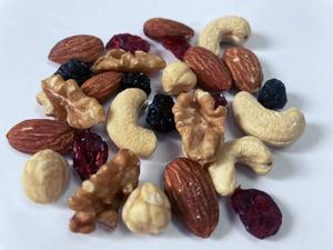 Hạt Điều Hạnh Nhân Khô Và Trái Cây Sấy Khô Hạt Dẻ Khô Phổ Biến Cho Người Ăn Chay Hạt Nho Khô Nam Việt Quất Đồ Ăn Nhẹ - Product Image 5