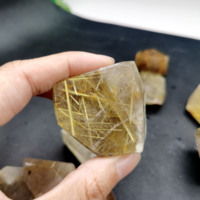 Pierre de cristal de cheveux de Quartz rutile naturel de haute qualité pierre brute de cristal de titane pour la guérison fabriqués à la main autres métiers de cristal