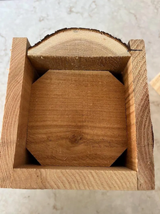 Caja nido de cedro ecológica OEM y ODM, corteza de cedro Natural hecha a mano para Chickadees Wrens Downy Woodpeckers, diseño superior delgado de madera - Product Image 4