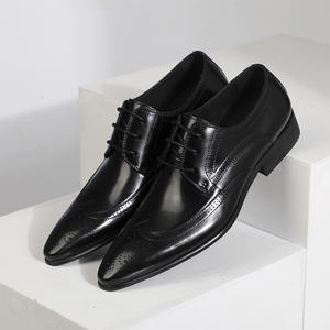 Chaussures mocassins en cuir, style business décontracté, pour le bureau et la carrière, design patchwork, confortables, respirantes, semelle en caoutchouc. - Product Image 1