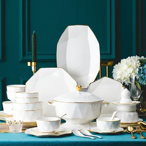 Conjunto de louça dourado de porcelana, conjunto de louças elegantes e nórdicas para servir restaurantes e cerâmica, tigela de sopa e colheres com seu logotipo