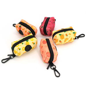 Portador de excrementos de mascotas de neopreno ecológico personalizado, dispensador y soporte biodegradable de bolsas para excrementos de perros - Product Image 1