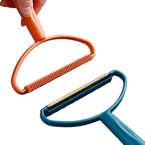Rouleau portatif d'épilateur d'animal familier pour le nettoyage de fourrure de <span class=keywords><strong>chien</strong></span> et de chat tapis de charpie manteau de laine pull peluches <span class=keywords><strong>brosse</strong></span> peignes pour le toilettage - Product Image 1