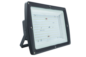 ไฟสปอร์ตไลท์ LED กันน้ำ IP66 200W ค่า CRI สูง 90 สำหรับภายนอกอาคาร ใช้ในโรงงาน สนามกีฬา และคลังสินค้า - Product Image 2